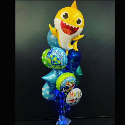 Baby Shark balloon bouquet